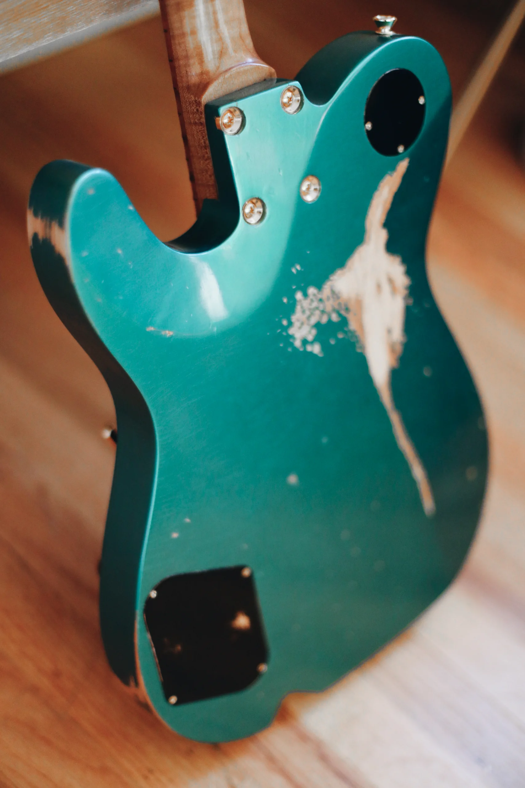 Clarus | Sherwood Green Relic — detail